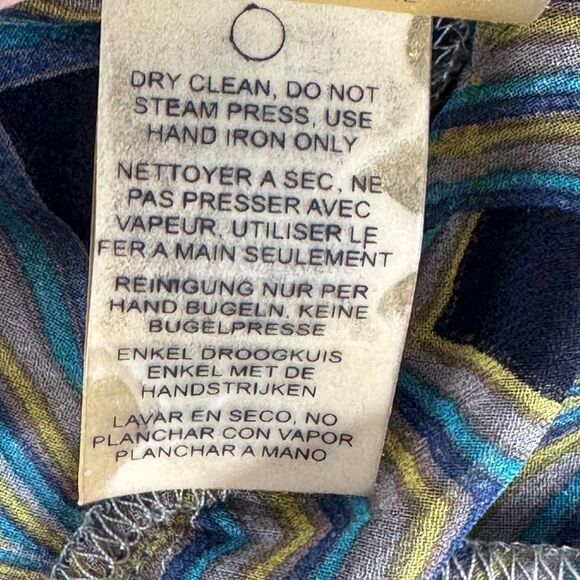 Robert Graham Womens Geometric Blouse Blue Green Button Down Sz M - Picture 7 of 9